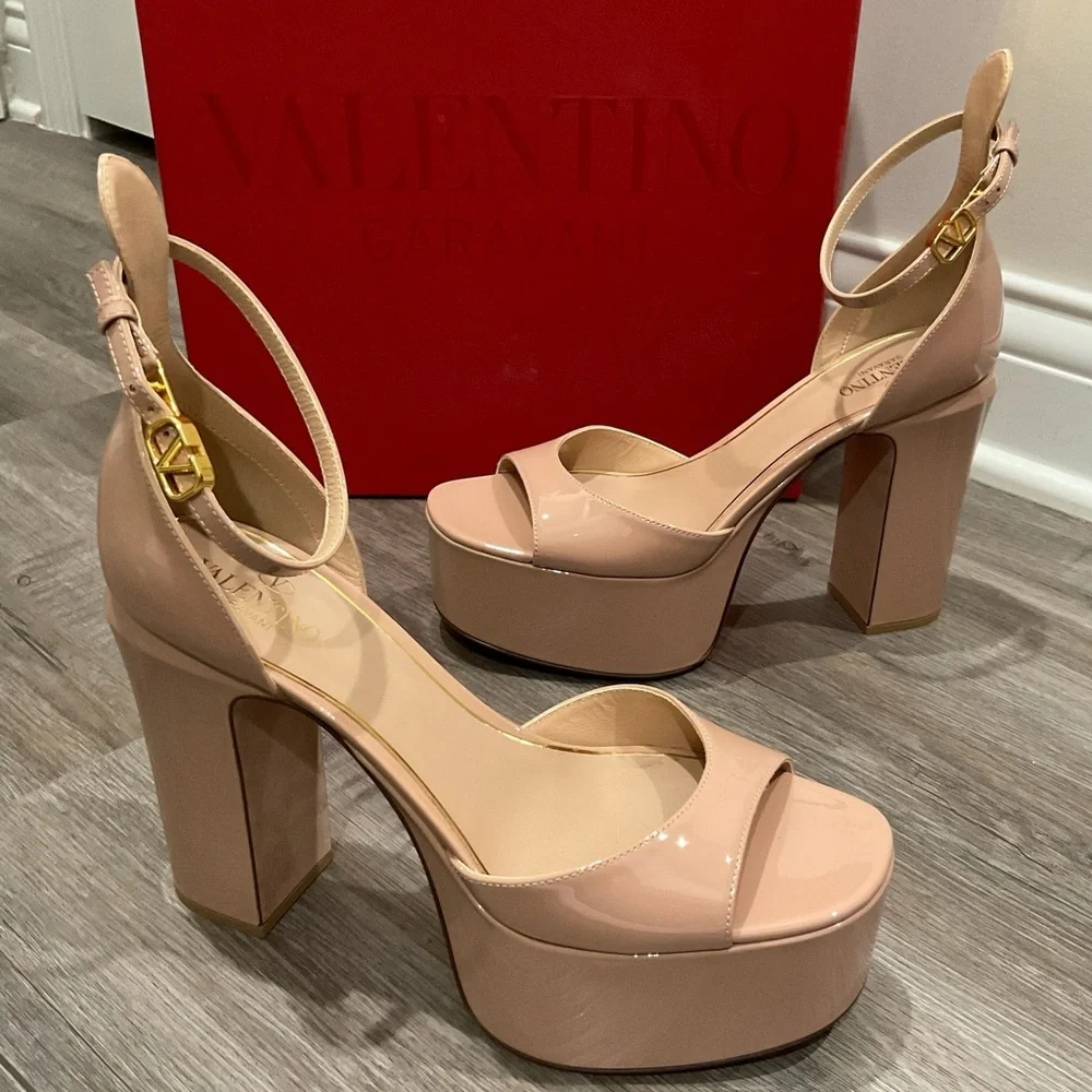 Valentino Garavani Logo Neutral Tan Go Patent Leather Sandal Platforms